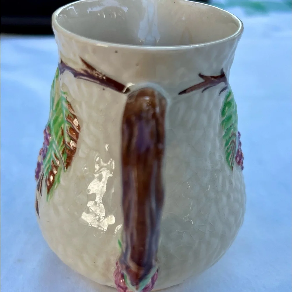 Vintage Wade Pottery Cream Pitcher 'Bramble' 3 1/2”‎